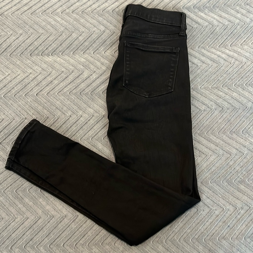 GAP Favorite Jegging in Black